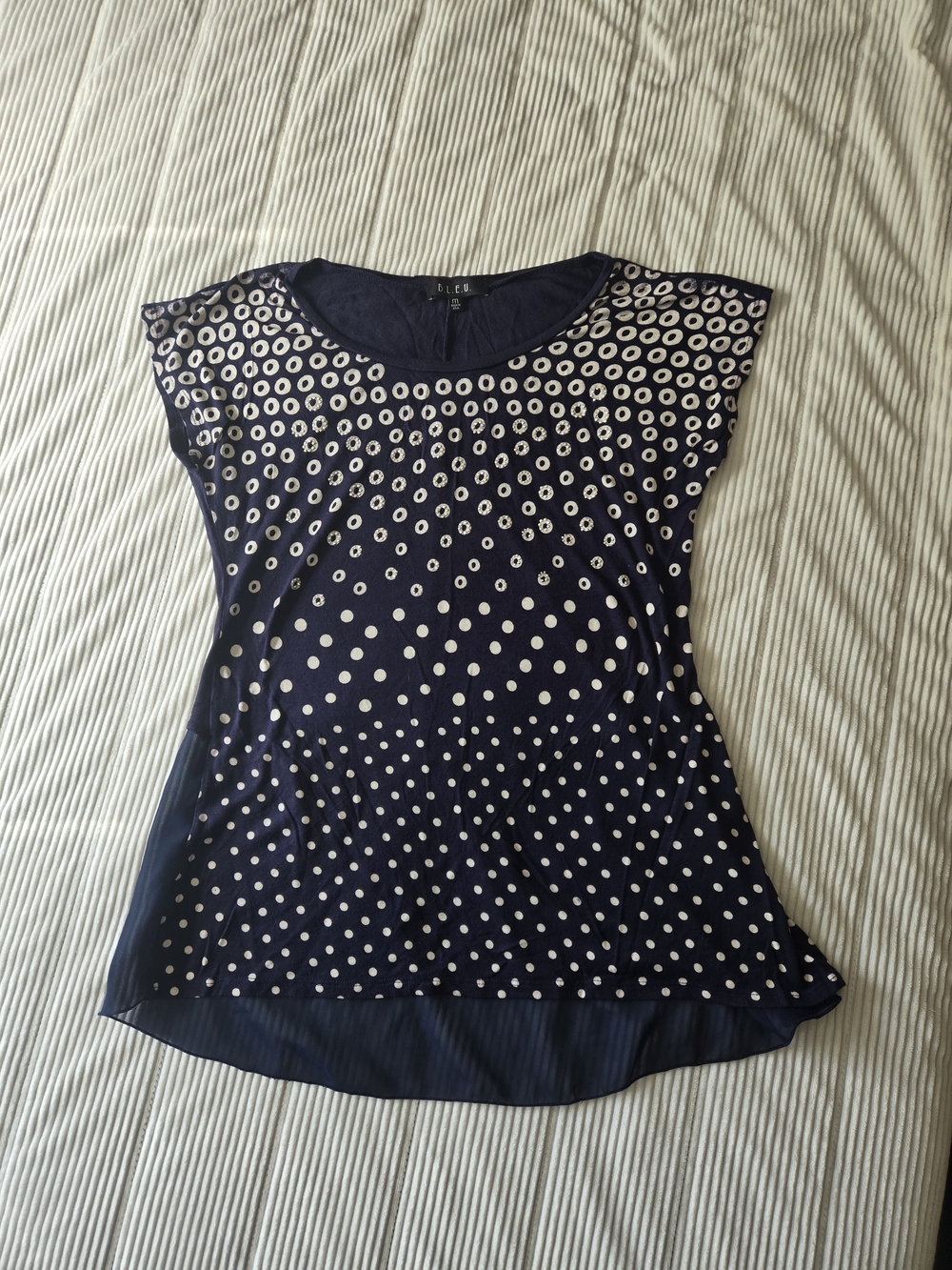 B.L.E.U. Navy and White Dot Cap Sleeve Top